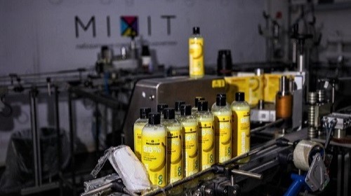 производство косметики